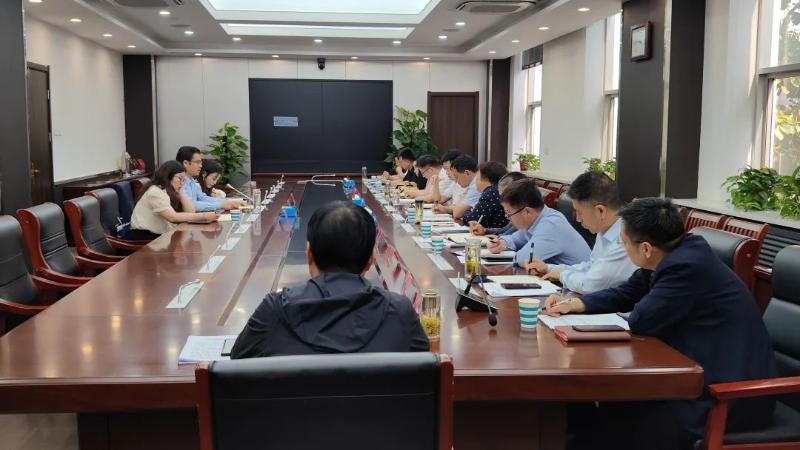 我县召开党委(党组)理论学习中心组学习座谈会_砀山县人民政府